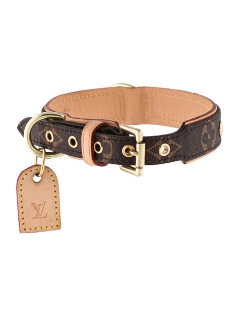 louis vuitton dog collars and leashes|louis vuitton dog bandana.